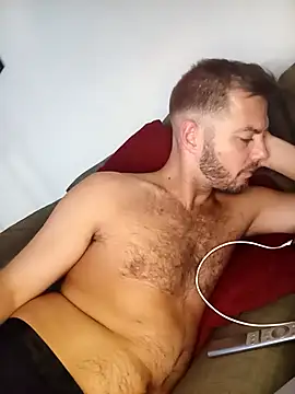 Show modela THE_CHEEKY_ALPHA na web-kameri