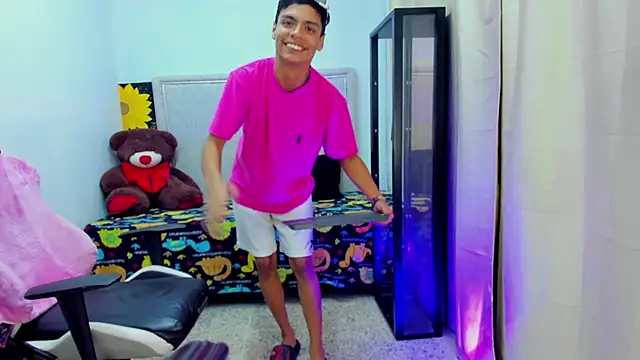 Dayron_lee_ Chat XXX live