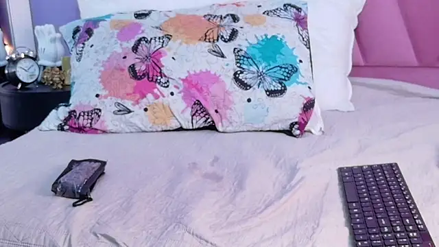 EbonyCoWorker webcam show