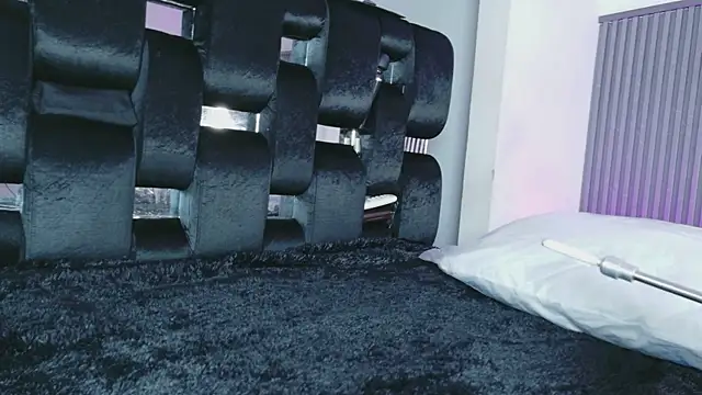 levana1のライブXXXチャット