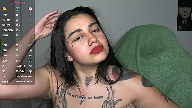 val_bardot live XXX chat