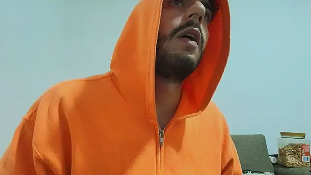 thomas_gun's Live XXX Chat