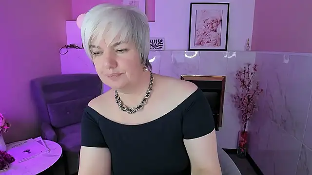 CarmenSoft's Live XXX Chat