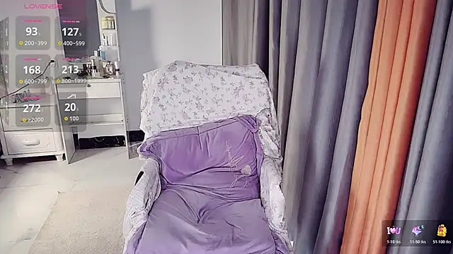 NolanMia 网络视讯表演