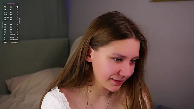 ShantellAngulo 即時 XXX 聊天