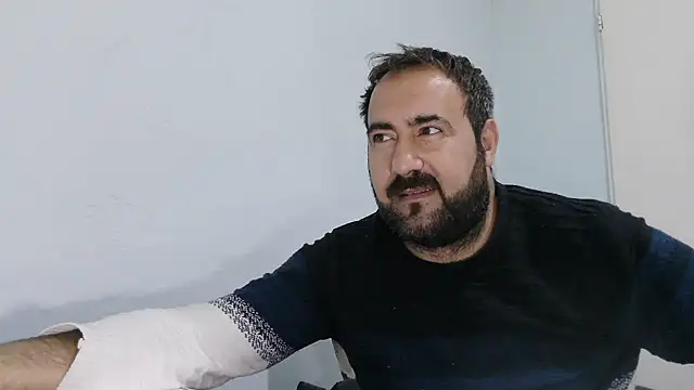 mio_jaks Chat XXX live