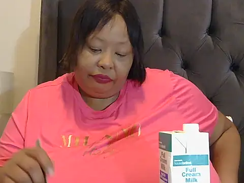 nancy111 即時 XXX 聊天