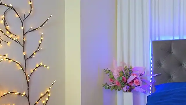 Czat XXX na żywo – Ariana_Petite