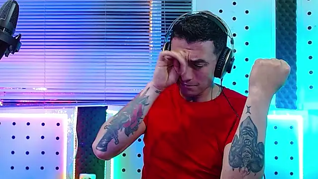 Godofcumxxx 网络视讯表演