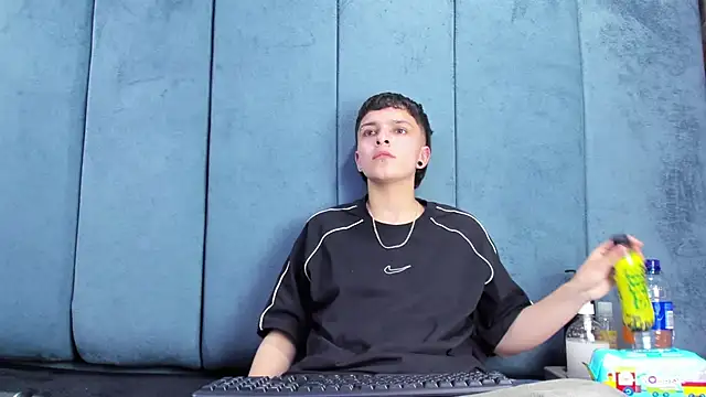 Megan_Thompson_'s Live XXX Chat