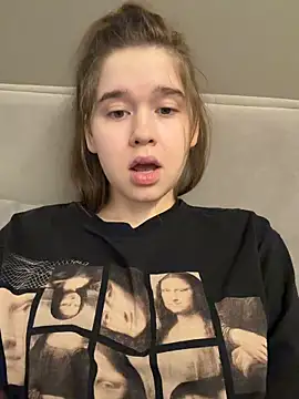 HornyGirlH's Live XXX Chat