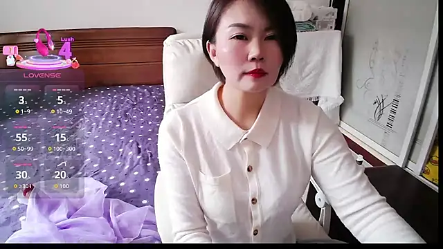 icenana 在線直播表演