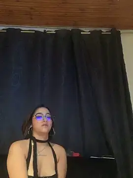 Chat +18 de LilithMonette ao vivo