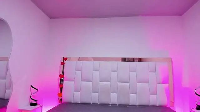 AliciaWhite_nt: απευθείας συνομιλ ία ΧΧΧ