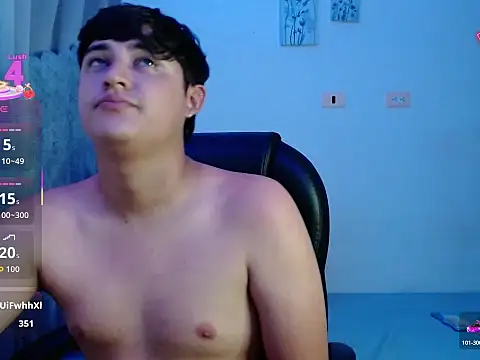 yesitwink_ webcam show