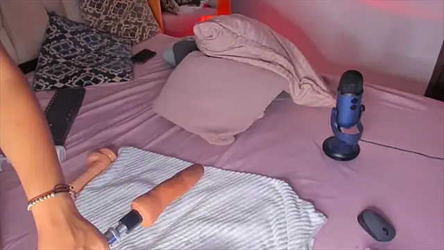 kayla-ada0's Live XXX Chat