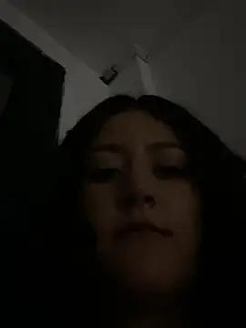 Amber_rosse_outdoors: διαδικτυακό σόου στην κάμερα