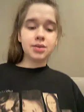 HornyGirlH live XXX chat