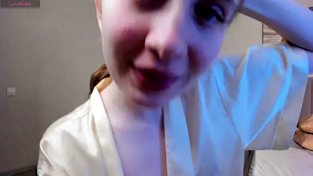 Camilla_Kelly: онлайн-секс-чат