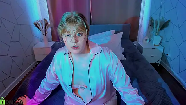 Živý XXX chat luna_c0ra