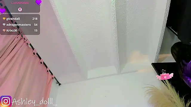 Ashley_dolll 现场XXX聊天