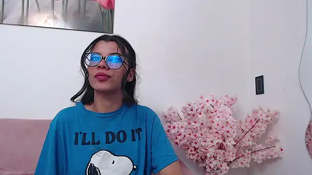 pinky_f00xのライブXXXチャット