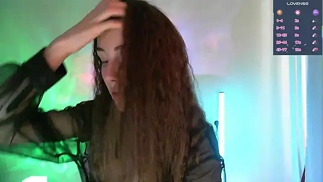 eskatmi's Live XXX Chat