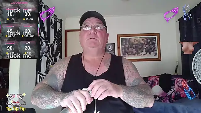 KINKYBLUEYES69 – Kamerová šou