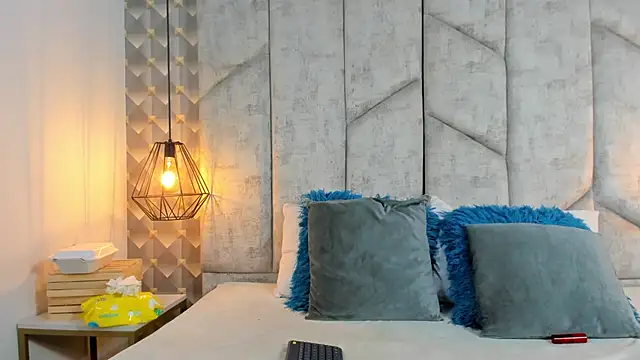 AshleyHill2 Chat XXX in diretta