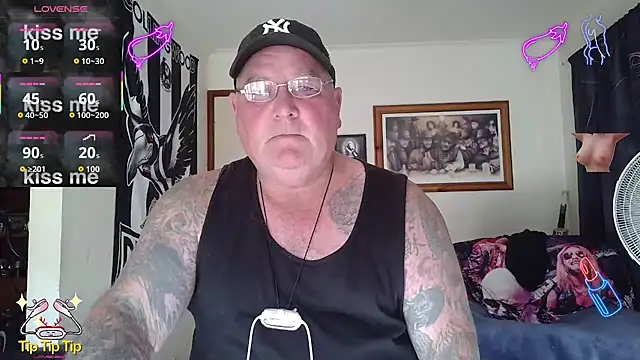 KINKYBLUEYES69 Pertunjukan Webcam