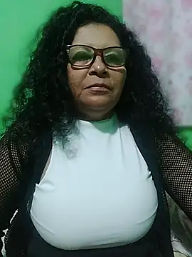 Amarantha25's Live XXX Chat