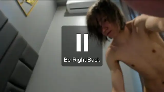 kr1sfemboy's Live XXX Chat