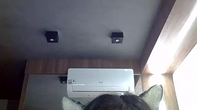 SkinnyKitten Chat XXX in diretta