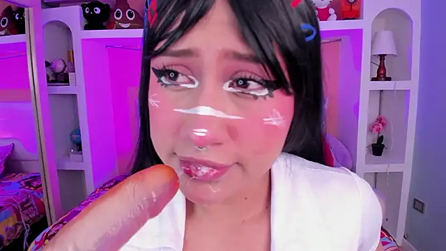 Онлайн чат XXX miss___megan