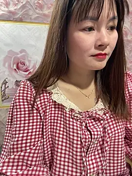 Babysexy-miu Adlı Modelin Canlı XXX Sohbeti