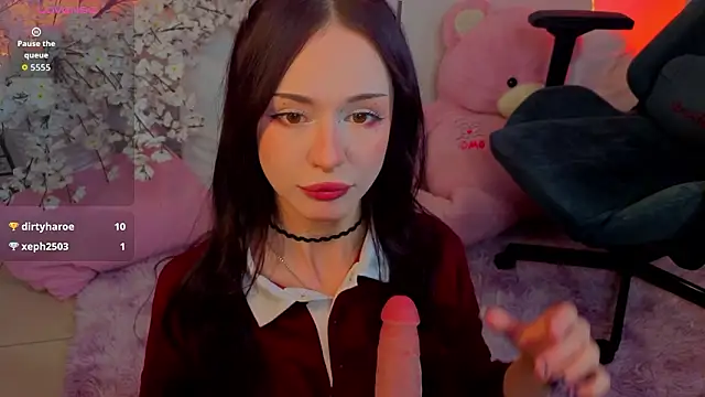 Adetta 现场XXX聊天