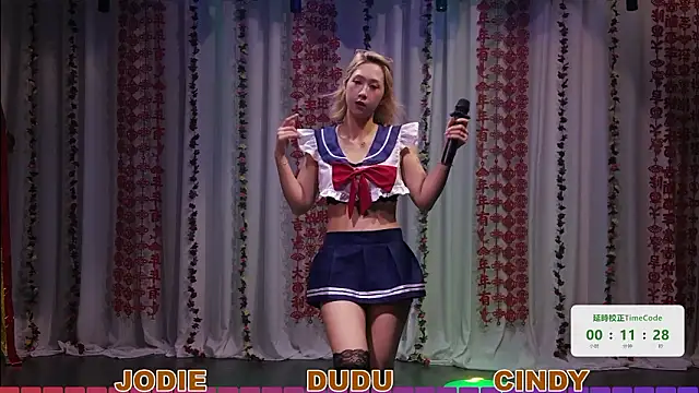 Chat +18 de yznt-dudu ao vivo