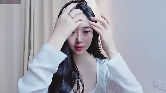 Živý XXX chat Miu-999