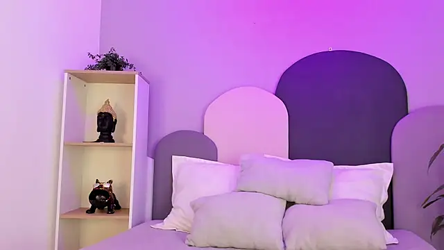 Chat XXX en directo de TaraCarson