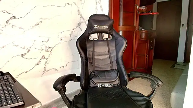 Chat +18 de Alayn_sexy_ayes ao vivo