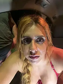 Chat XXX en directo de Monahliza