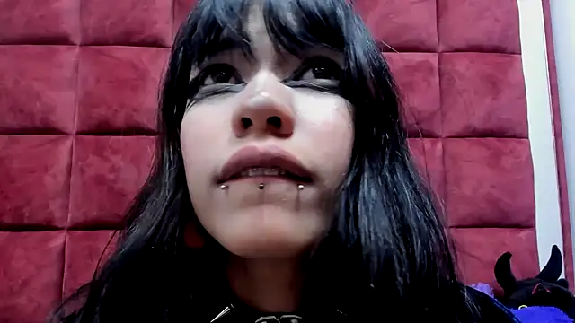 Chat XXX en directo de DAKOTALUCIFENA