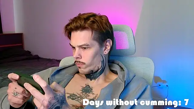 DENIS_HERE 在線直播表演