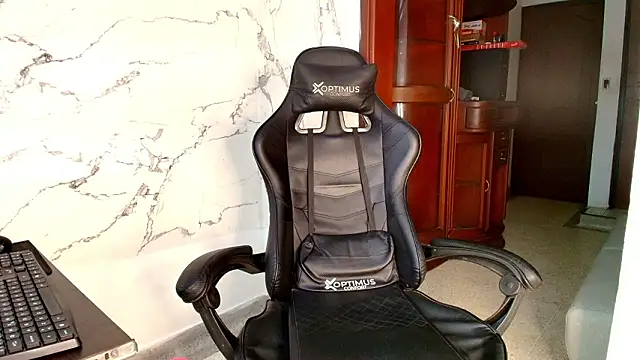 Chat +18 de Alayn_sexy_ayes ao vivo