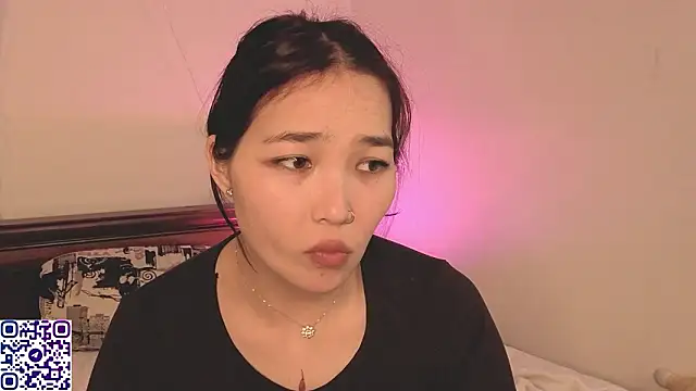 ColettaMejias Adlı Modelin Canlı XXX Sohbeti