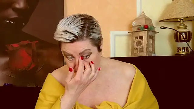 LadyPosh 现场XXX聊天