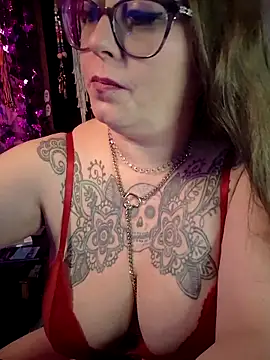 Chat +18 de edgexchaos ao vivo