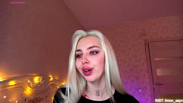 LillyMoure_ Live XXX-Chat