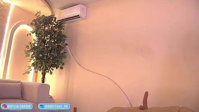 Chat XXX en directo de Dakota_Lee