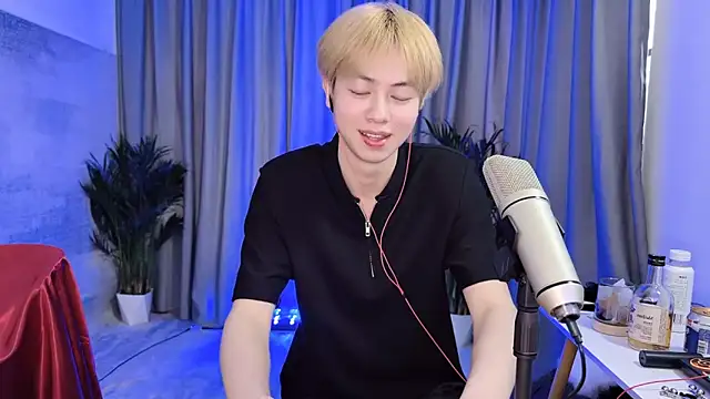 hafabva Adlı Modelin Canlı XXX Sohbeti